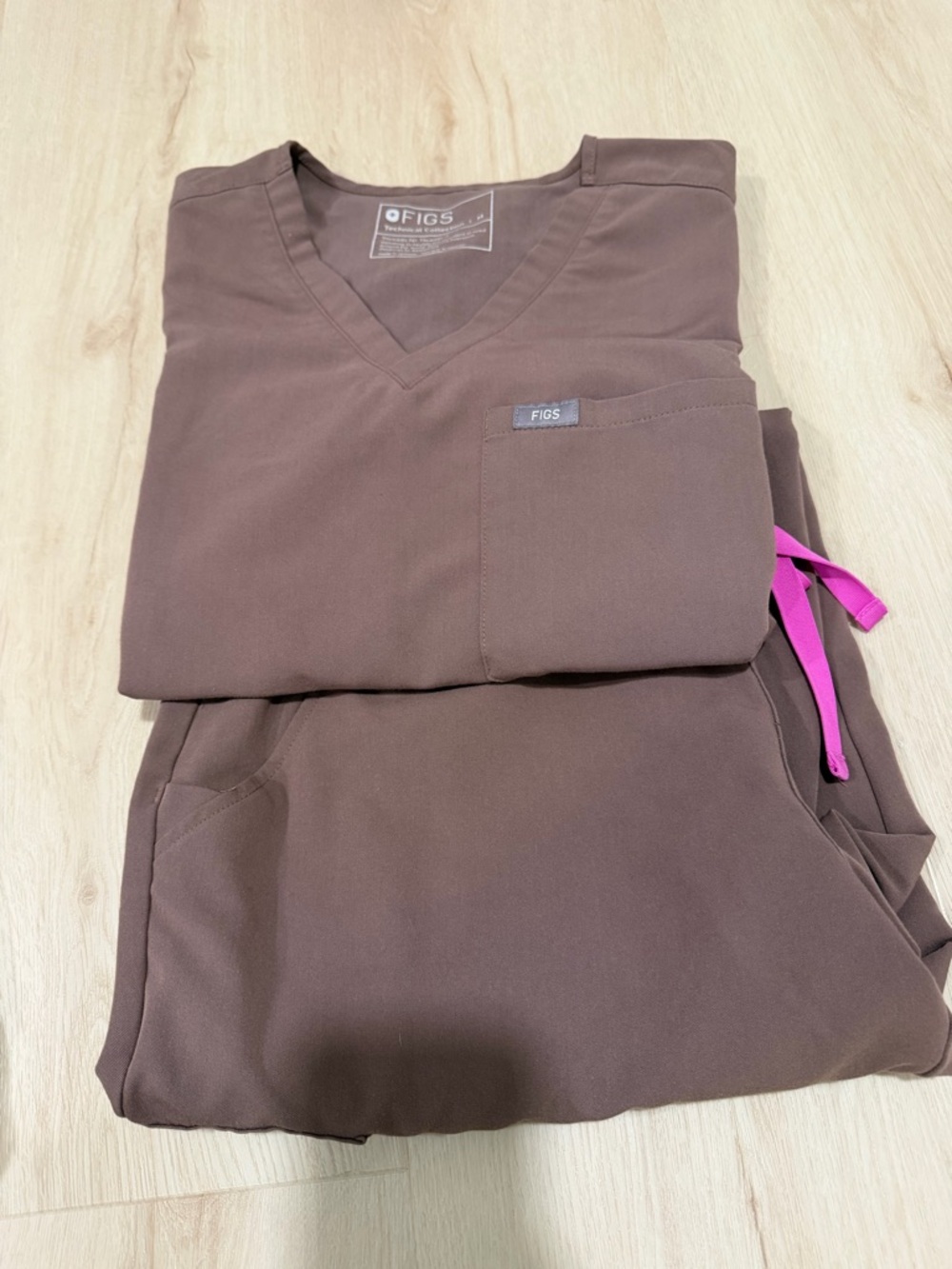 FIGS Women's Scrub Set in Brown with Pink Drawstring